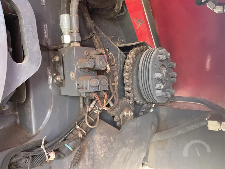 2013-massey-ferguson-2190-image-49