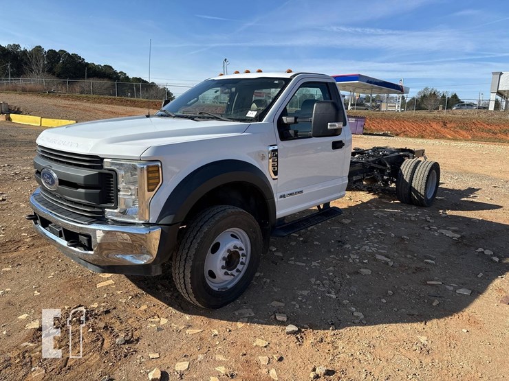 ford-f550-xl-image-7