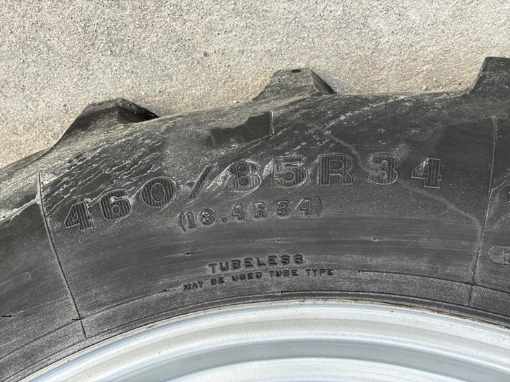 case-ih-mxu130-image-59