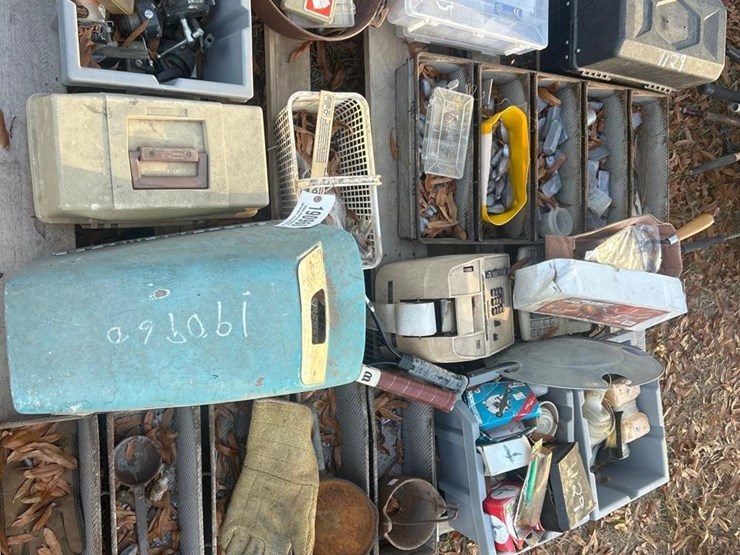 pallet-of-fishing-gear-image-3