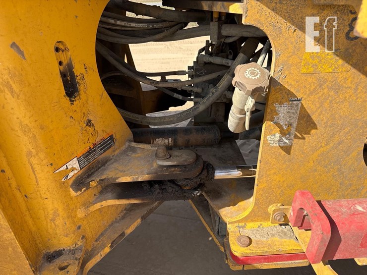 2017-deere-544kii-image-20