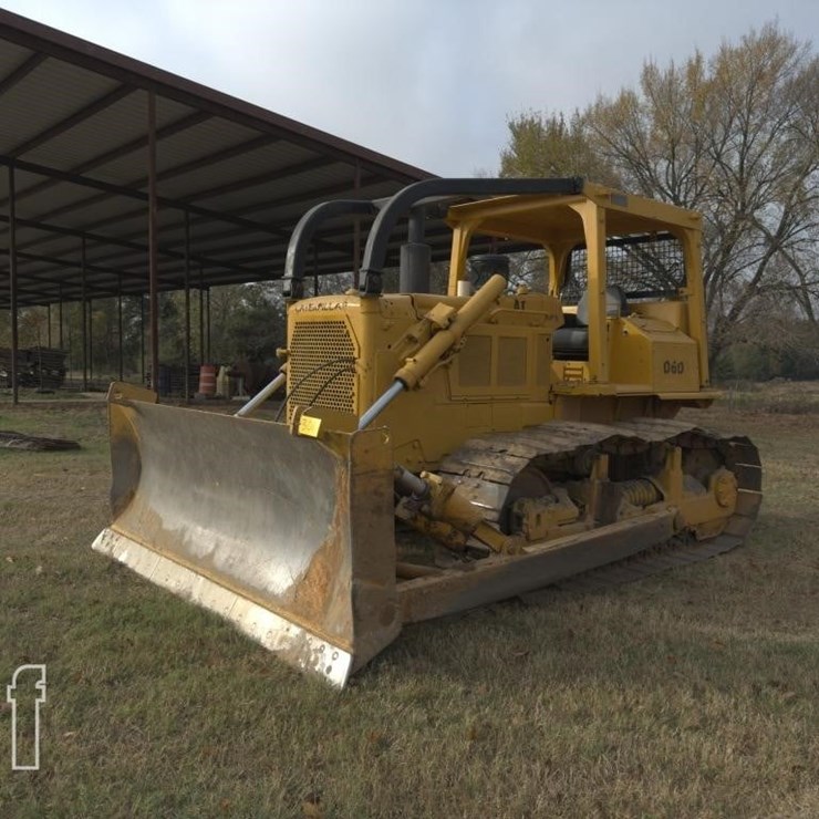 CATERPILLAR D6D