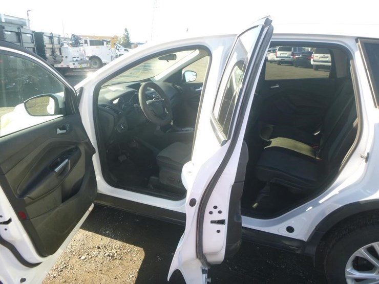 2017-ford-escape-image-6