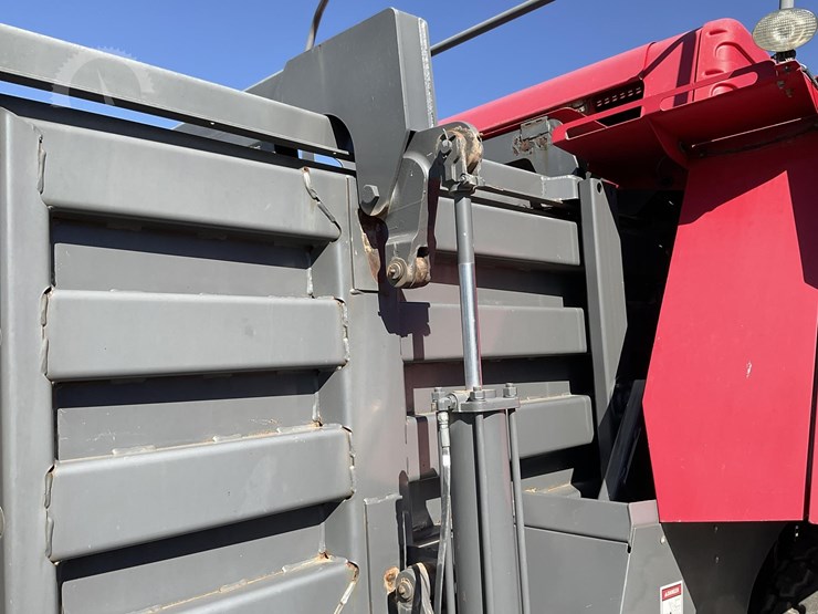 2013-massey-ferguson-2190-image-19