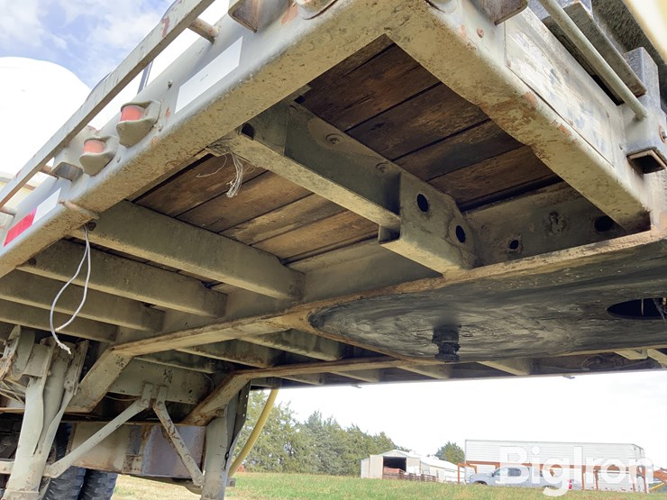 1962-southwest-truckbody-t/a-nurse-tank-trailer-image-14