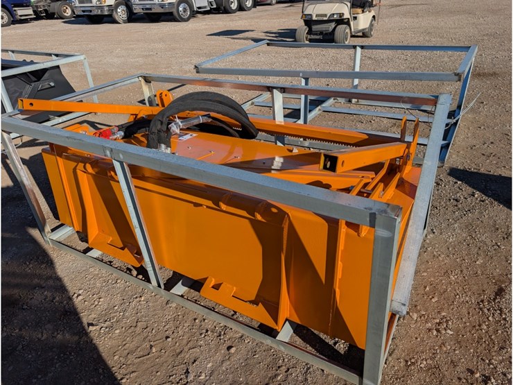 wolverine-skid-steer-drum-mulcher-72"-image-4