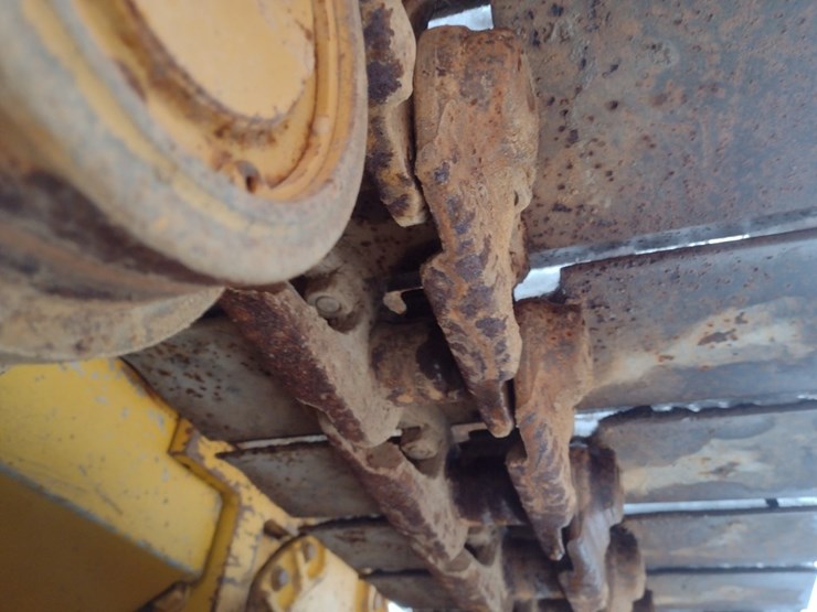 komatsu-d41e-6-image-38