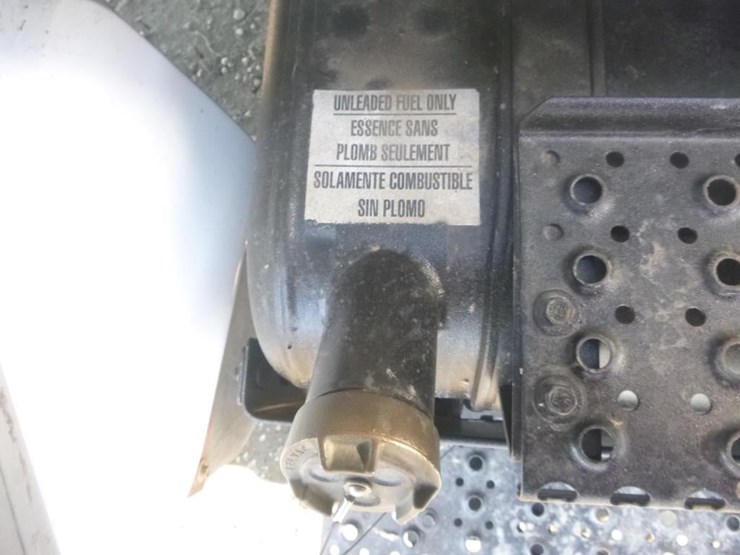 2013-ford-f650-image-11