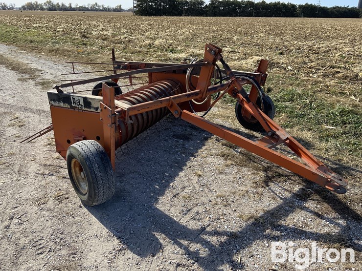 a&l-2010-hay-fluffer-image-3