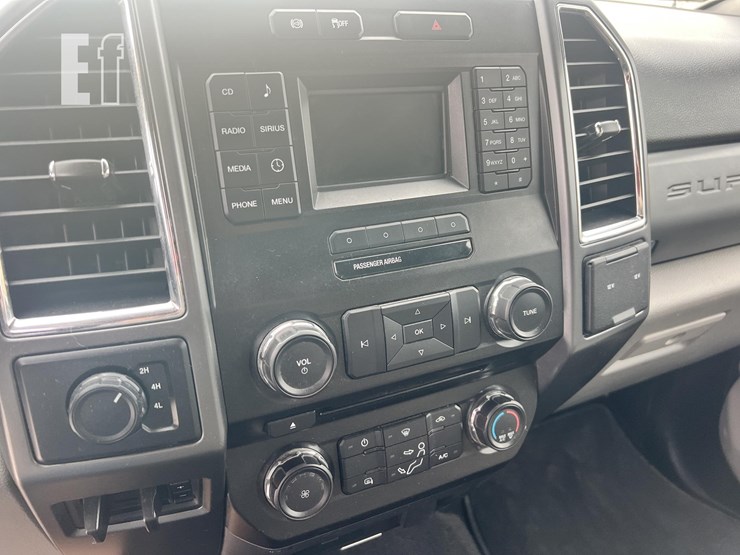 ford-f250-xlt-image-36