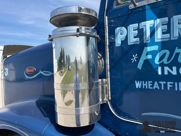 1994-peterbilt-377-image-17