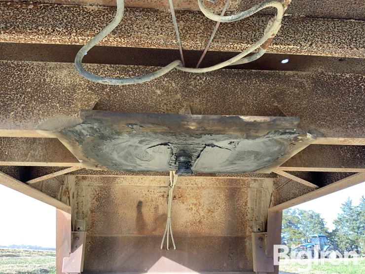 1984-schubert-t/a-lowboy-trailer-image-9