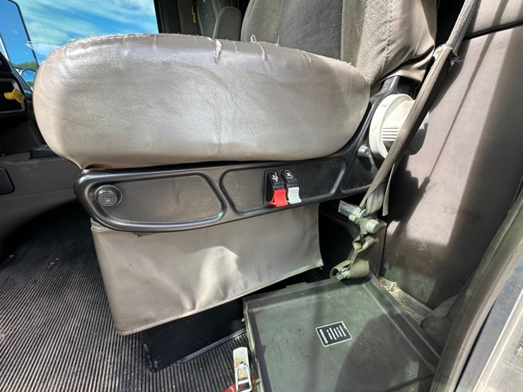 kenworth-t800-image-73