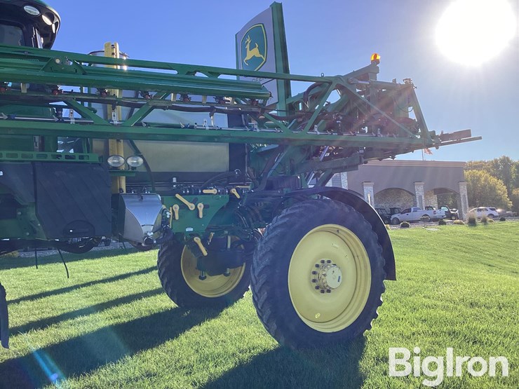 john-deere-r4038-image-14