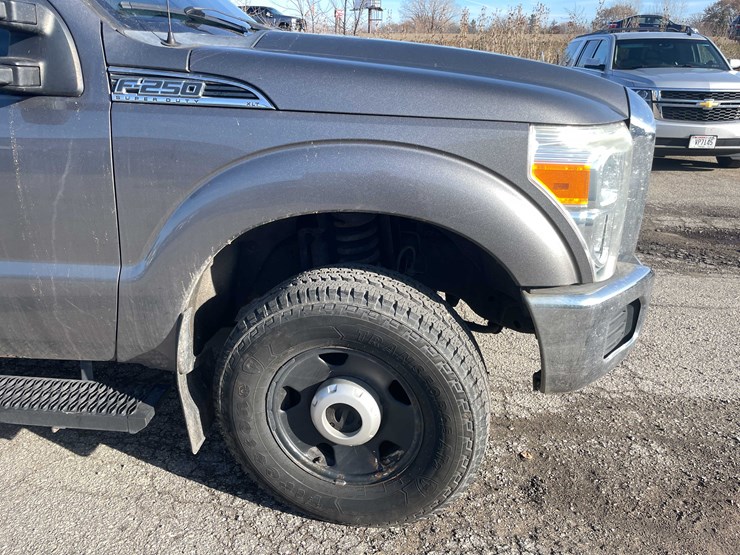 ford-f250-xlt-image-17