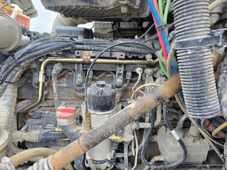 2020-peterbilt-567-image-138