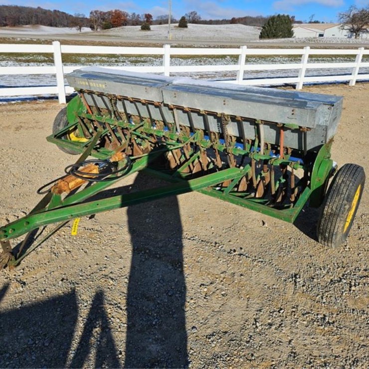 JOHN DEERE 10