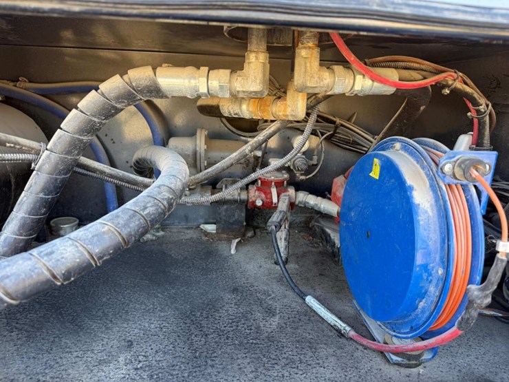 2018-kenworth-t800-image-19