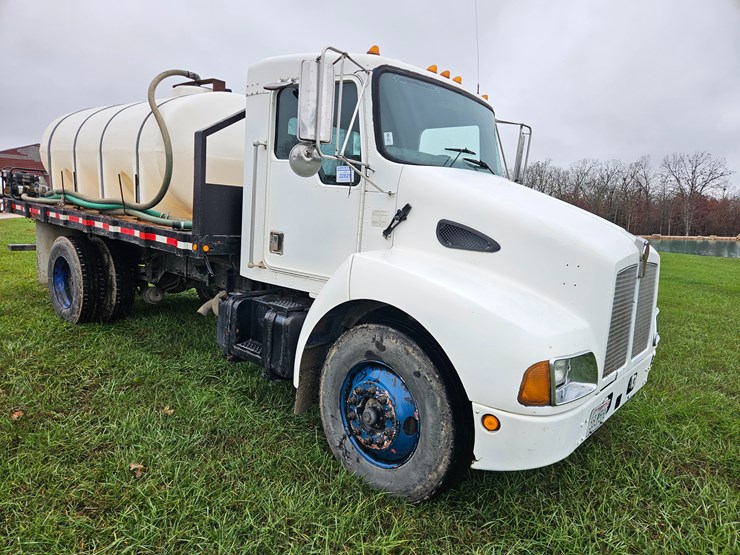 kenworth-t300-image-23