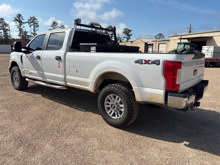 ford-f250-image-4