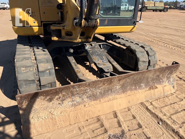 2014-caterpillar-308e2-cr-image-24