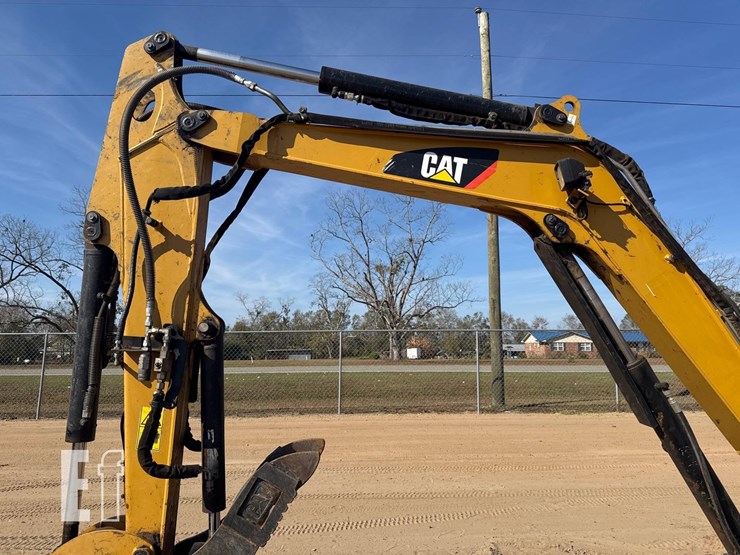 2017-caterpillar-304e2-cr-image-20