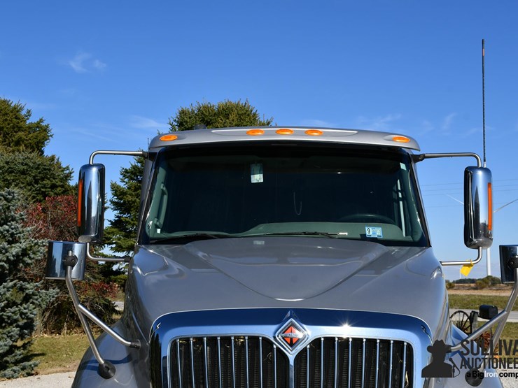 2017-international-prostar-image-10