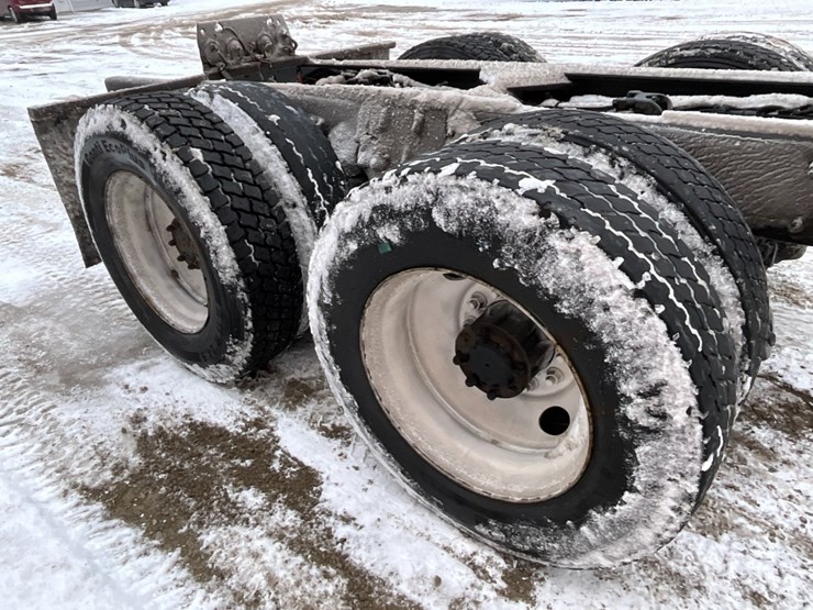 kenworth-t800-image-9