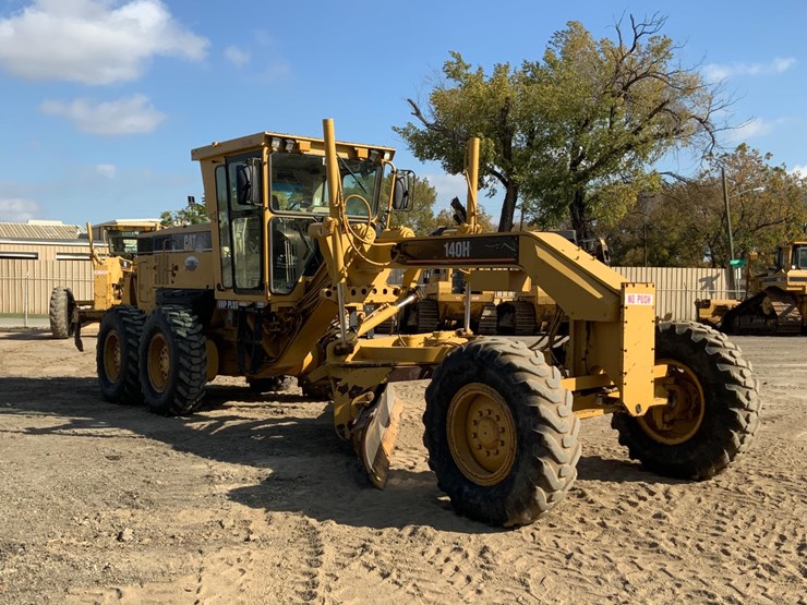 caterpillar-140h-vhp-plus-image-3