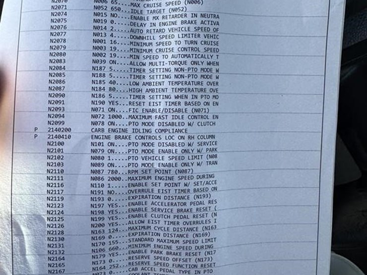 2019-peterbilt-579-image-35