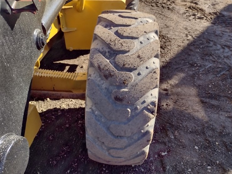 caterpillar-426c-image-20