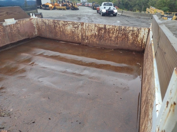 international-13-image-27