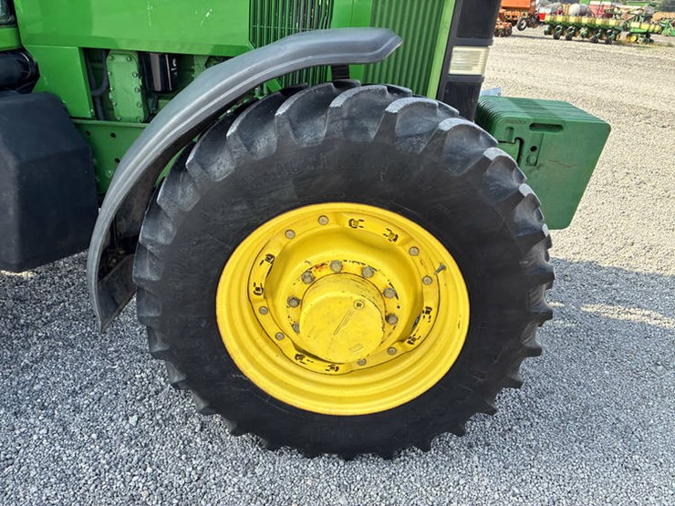 john-deere-7800-image-42