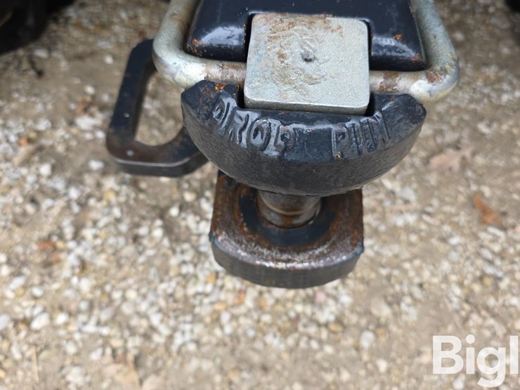 case-ih-magnum-310-image-10