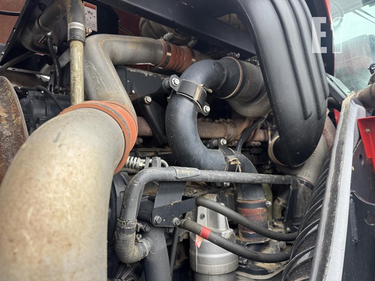 2012-case-ih-steiger-600-quadtrac-image-39