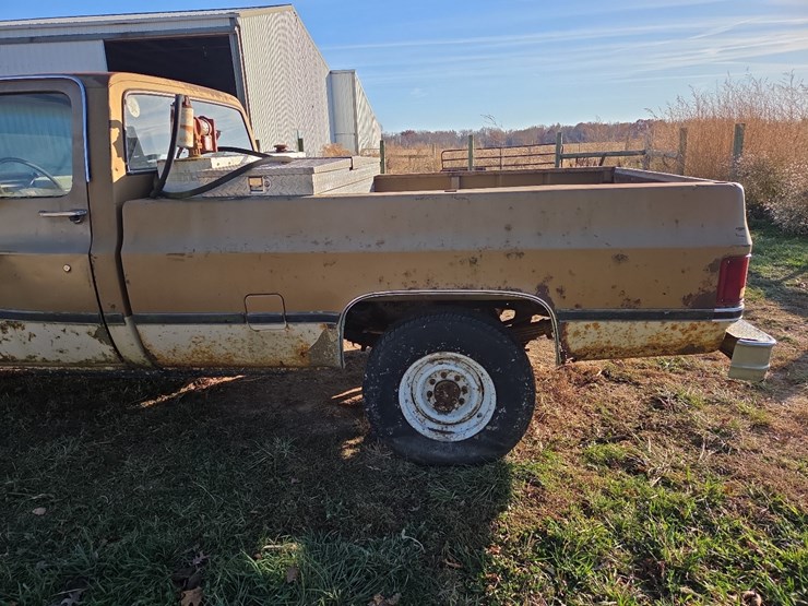 1985-gmc-3500-image-16