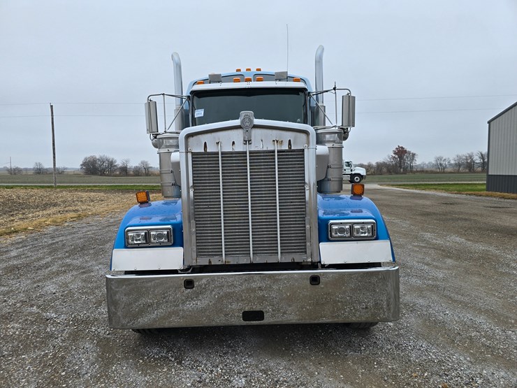 1999-kenworth-w900l-image-50