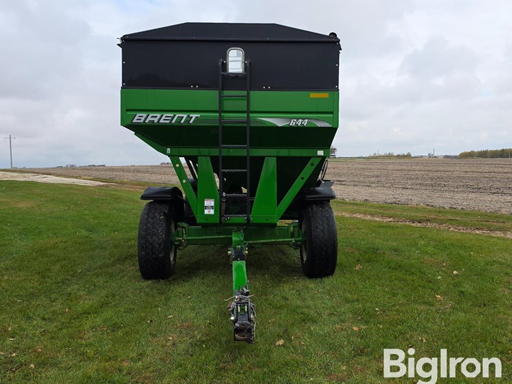 unverferth-brent-gt-644-gravity-wagon-image-2