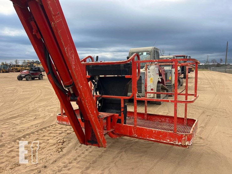 2000-jlg-800a-image-26