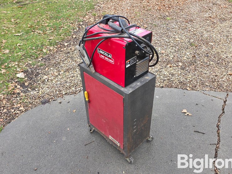 lincoln-sp-125-plus-wire-welder-image-7