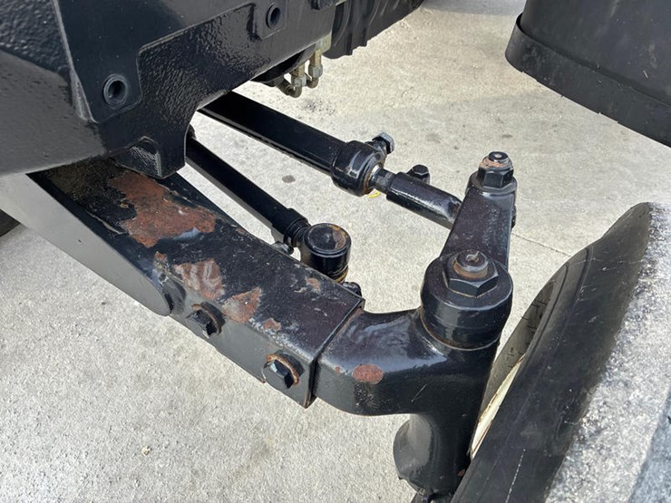 case-ih-mxu130-image-52