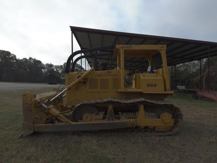 caterpillar-d6d-image-8