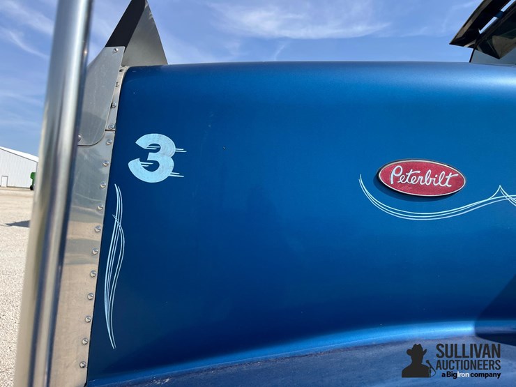 1994-peterbilt-377-image-18