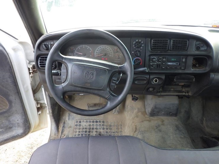 2002-dodge-ram-2500-image-7