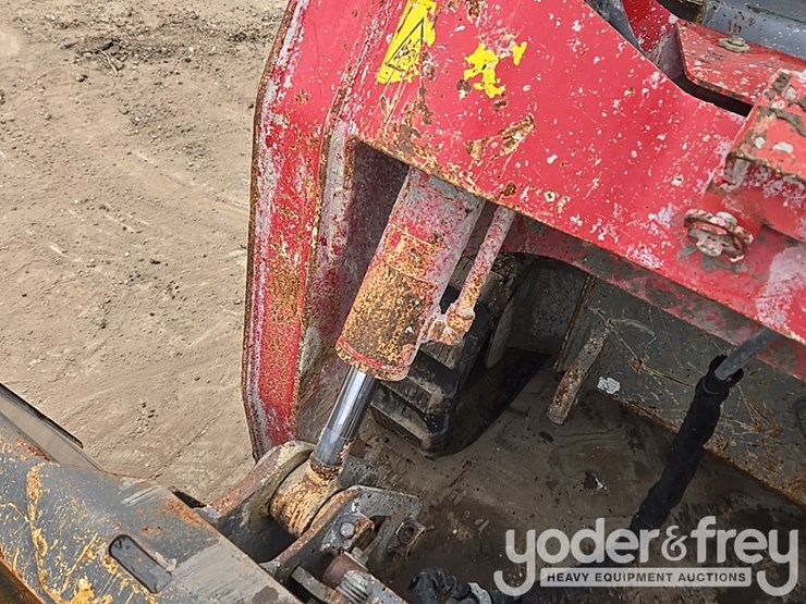 takeuchi-tl8r2-image-31