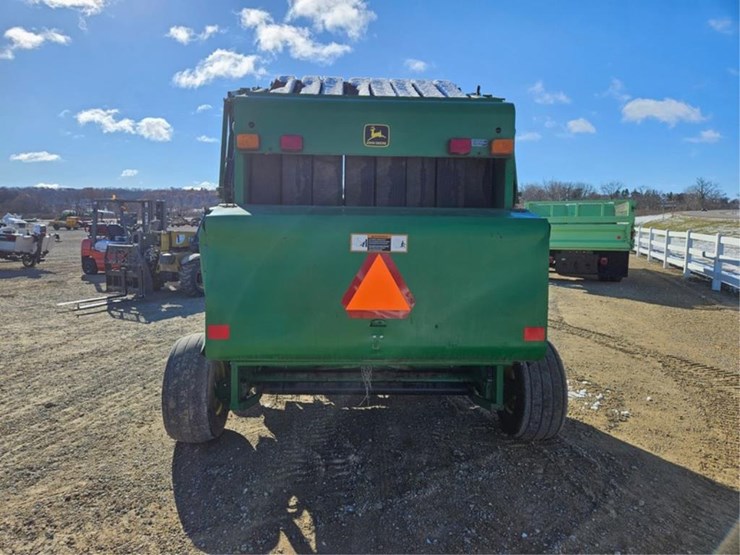 john-deere-566-image-4