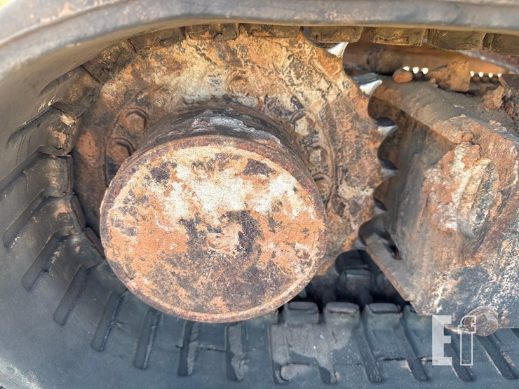 2016-caterpillar-304e2-cr-image-16