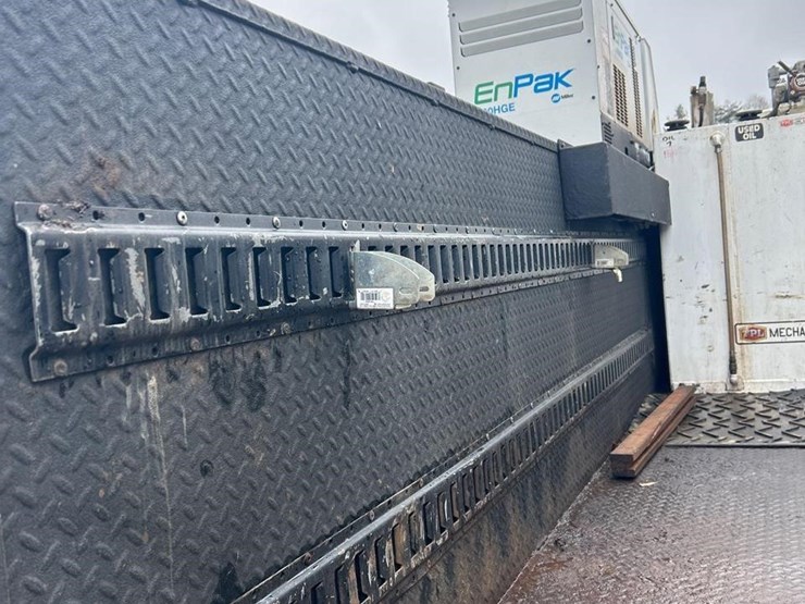 ford-f750-sd-image-24