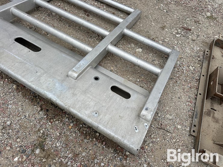 peterbilt-389-image-14