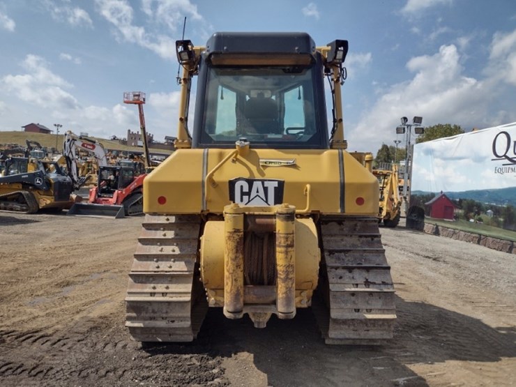 caterpillar-d6n-xl-image-4